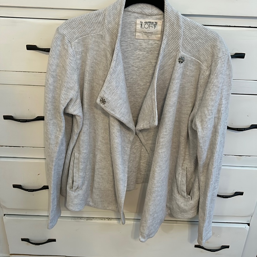 LOFT Light Gray Ribbed Open Front Cardigan